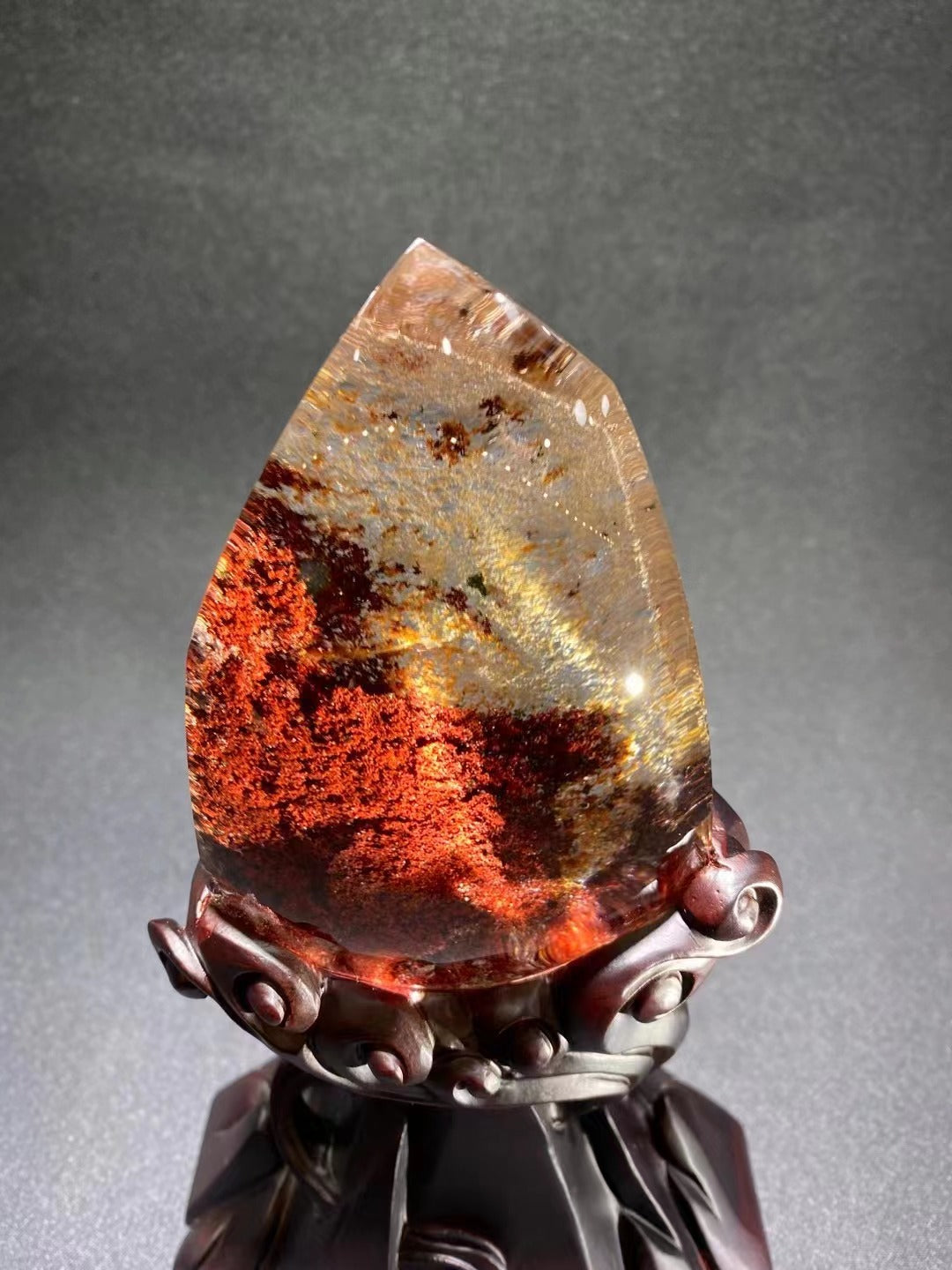 天然紅幽靈原石 Natural red garden quartz rough stone