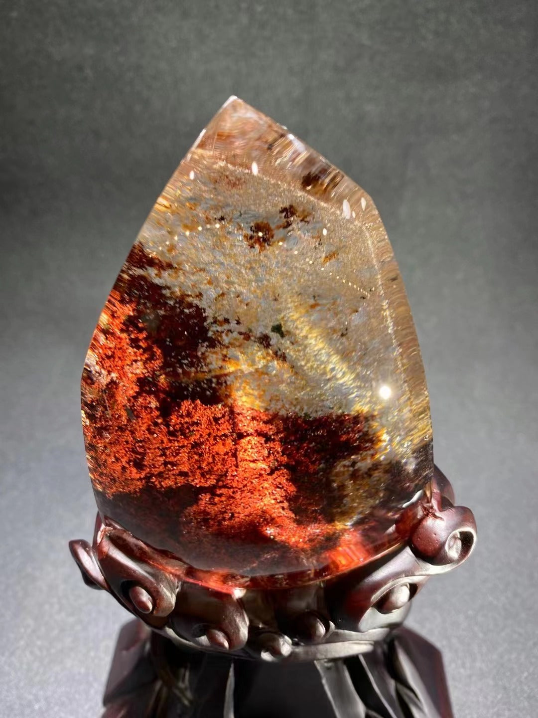 天然紅幽靈原石 Natural red garden quartz rough stone