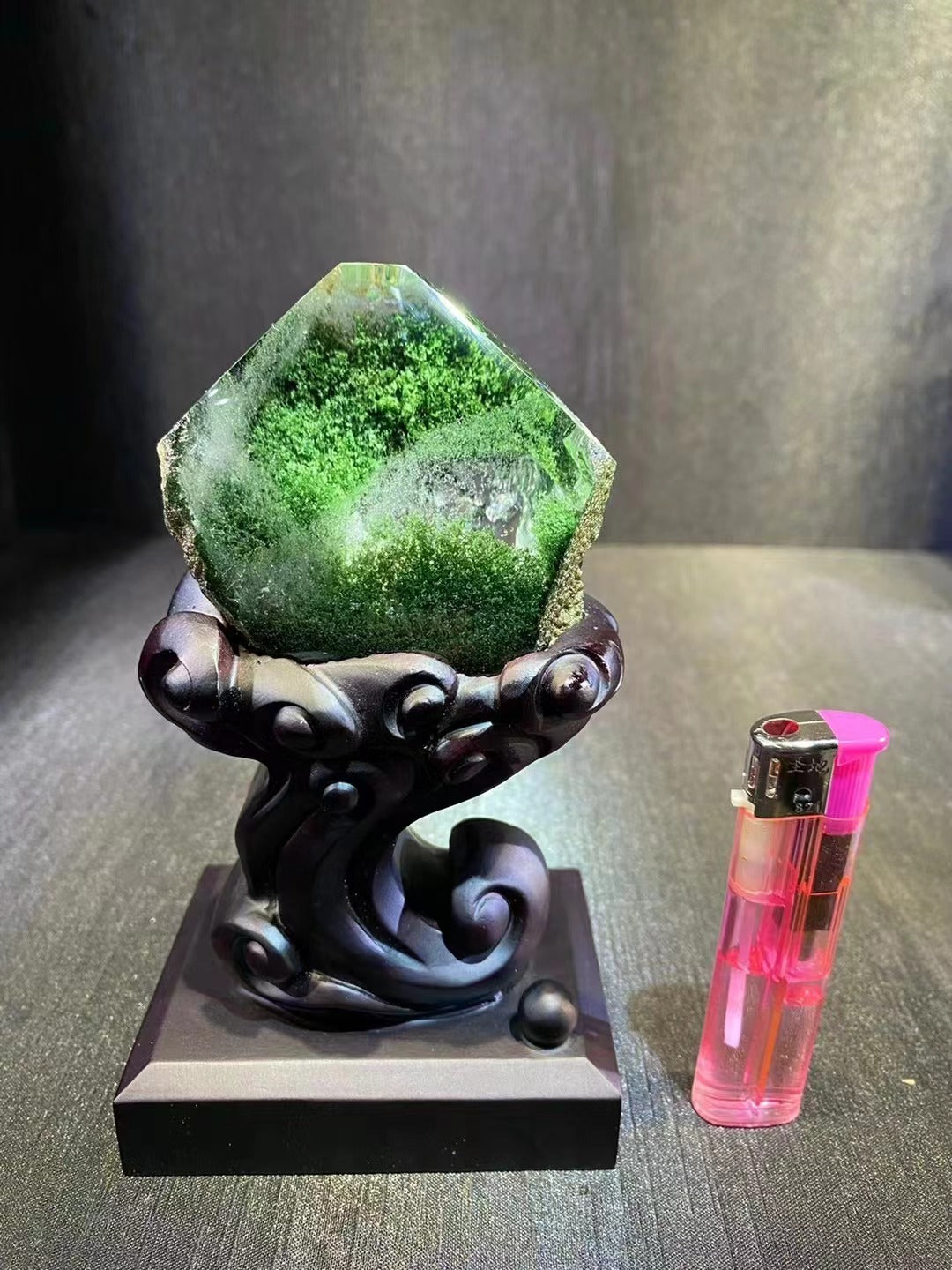 老礦綠幽靈擺件 Old Mine Green Garden Quartz