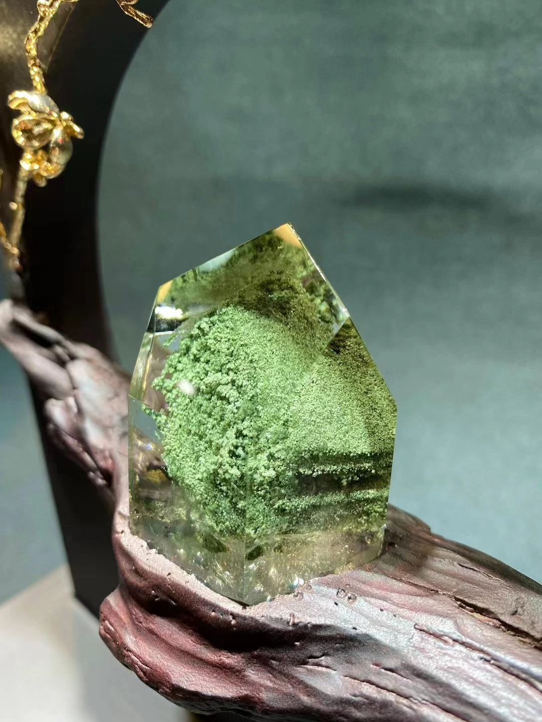 綠幽靈聚寶盆原石擺飾  Green Garden Quartz Cornucopia Raw Stone Ornament