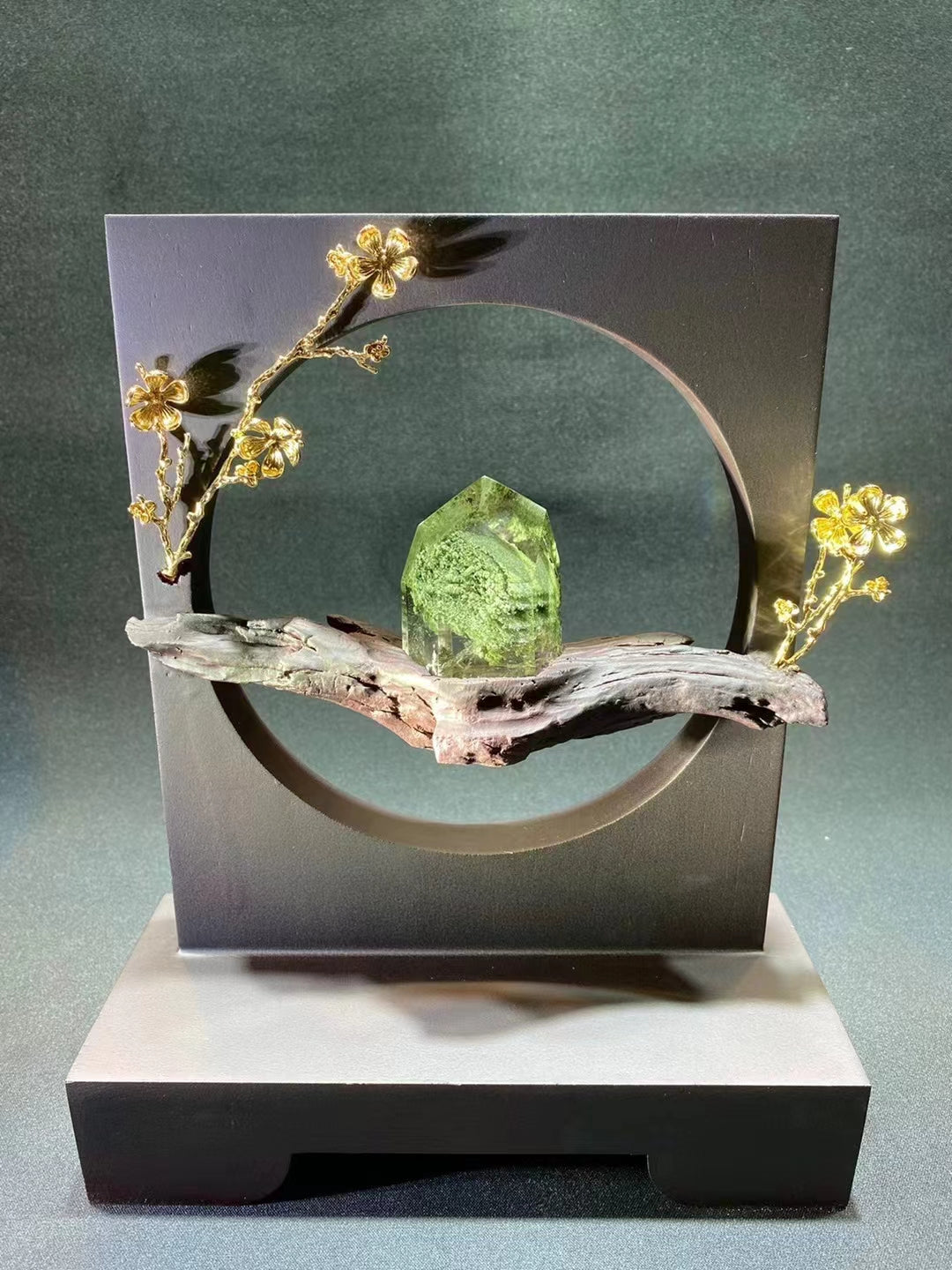 綠幽靈聚寶盆原石擺飾  Green Garden Quartz Cornucopia Raw Stone Ornament