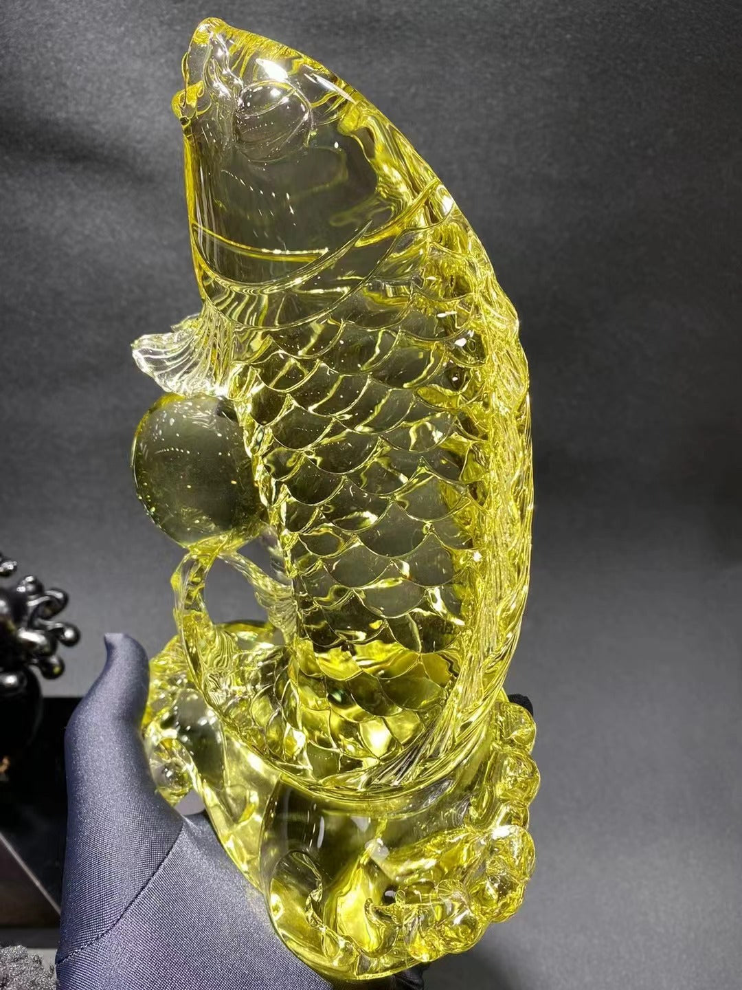 天然黃水晶鯉魚擺件  Natural citrine carp ornaments