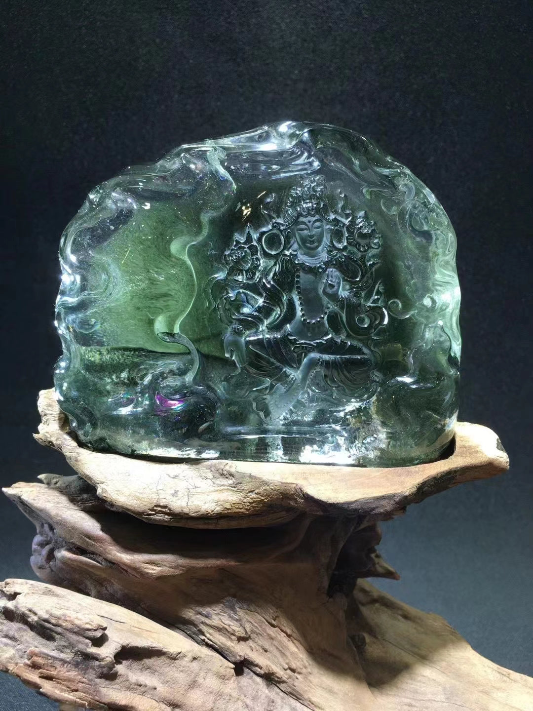 天然綠幽靈星光水晶原石  Natural green ghost star crystal rough stone