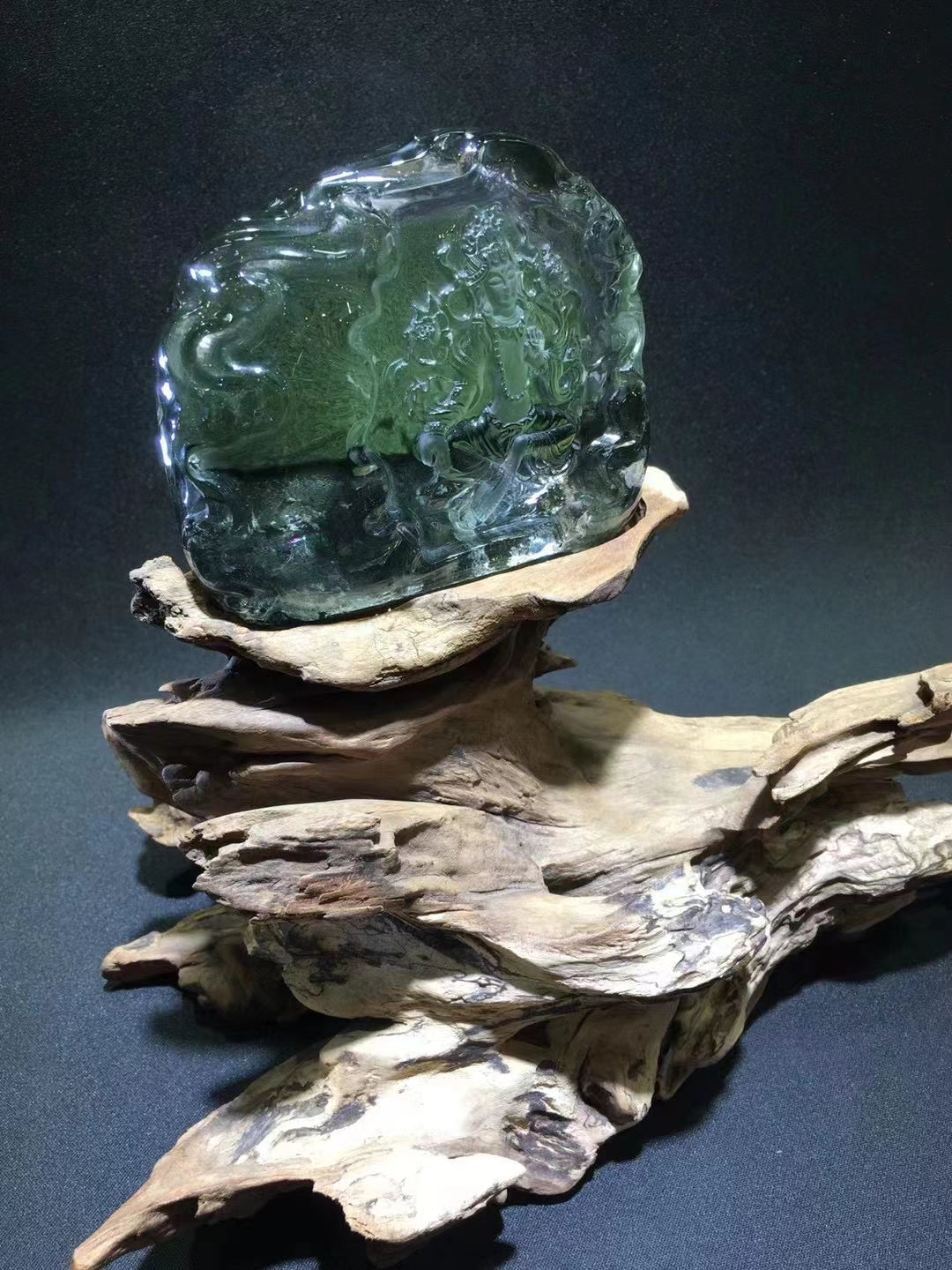 天然綠幽靈星光水晶原石  Natural green ghost star crystal rough stone