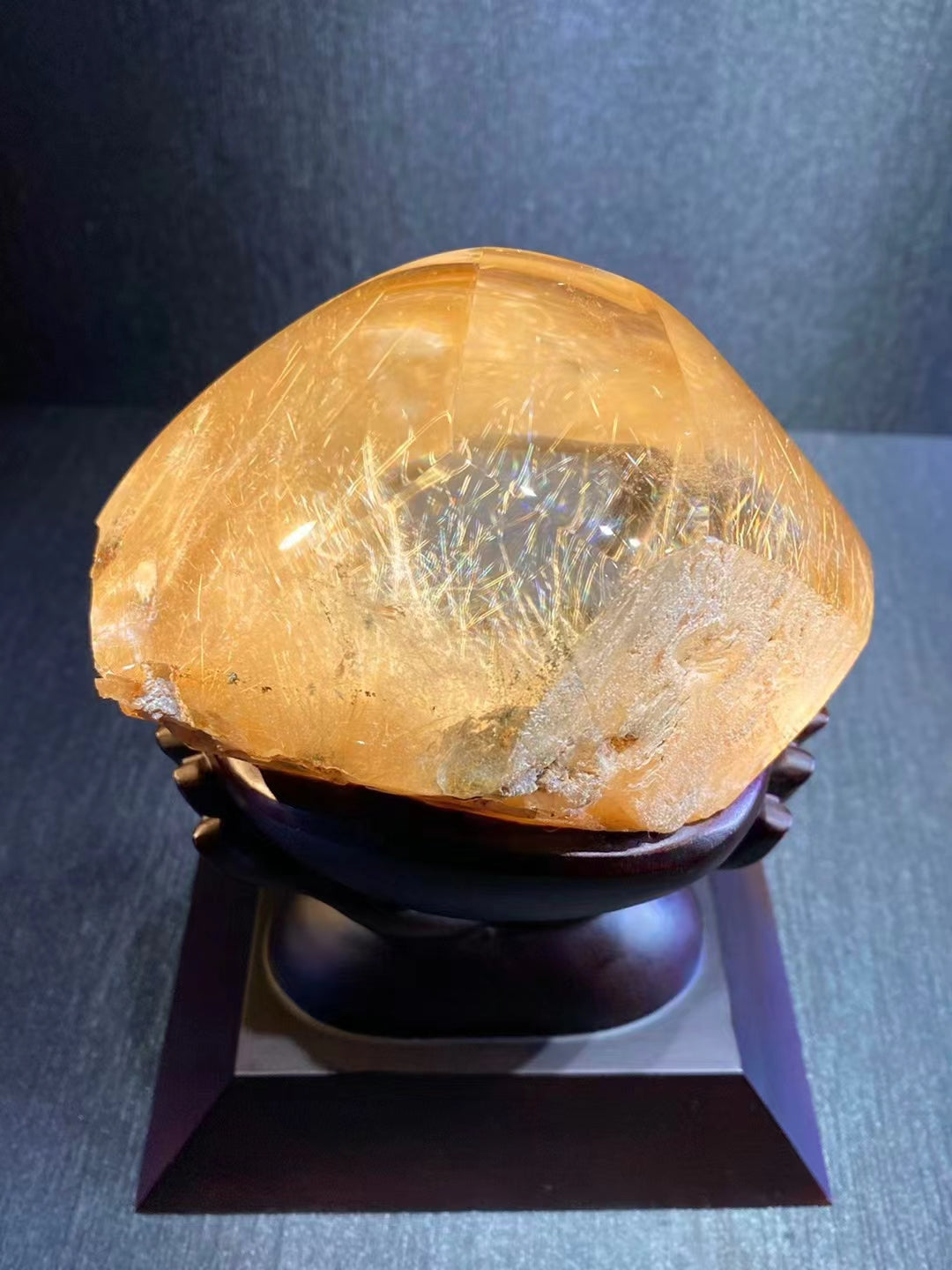 金髮晶原石擺件  Blonde crystal rough stone jewelry